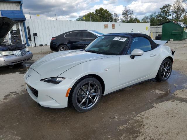 MAZDA MX-5 MIATA 2016 with VIN JM1NDAD73G0102202 - Photo from auction