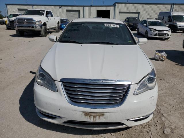 Photo 5 from auction – 2012 CHRYSLER 200 LX with VIN 1C3CCBAB9CN149938