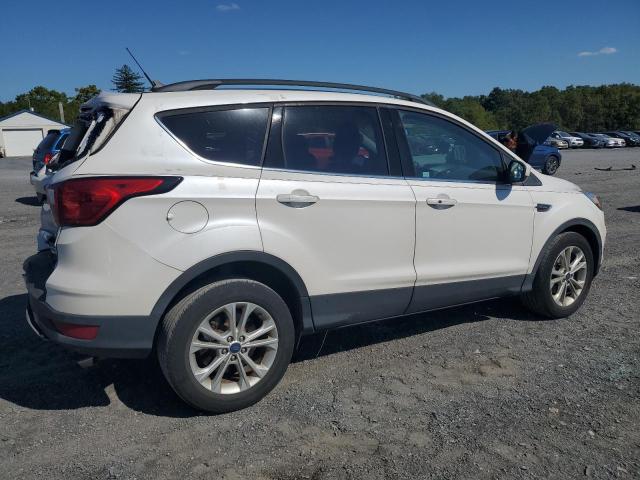 Photo 3 from auction – 2019 FORD ESCAPE SEL with VIN 1FMCU0HD0KUC44151