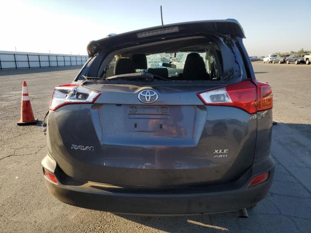 Photo 6 from auction – 2015 TOYOTA RAV4 XLE with VIN JTMRFREV5FD163310