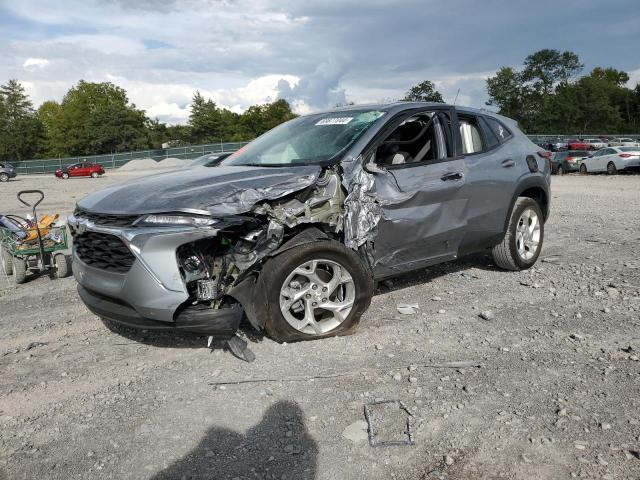 CHEVROLET TRAX LS 2024 with VIN KL77LFE25RC145904 - Photo from auction