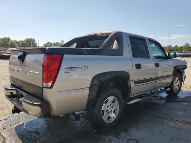 Photo 3 from auction – 2004 CHEVROLET AVALANCHE with VIN 3GNEC12TX4G277807