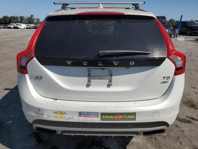 Photo 6 from auction – 2016 VOLVO V60 CROSS with VIN YV4612HK0G1008593