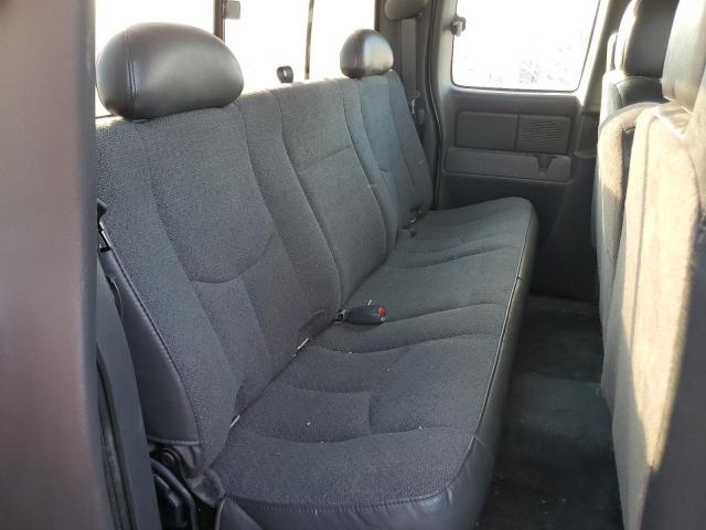 Photo 10 from auction – 2005 CHEVROLET SILVERADO with VIN 2GCEK19V751291225
