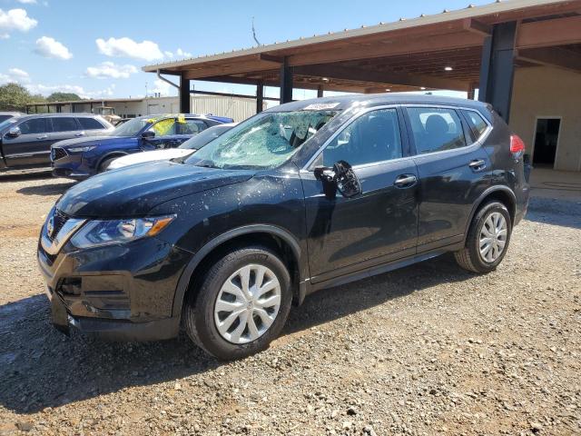 NISSAN ROGUE S 2017 with VIN JN8AT2MT4HW149875 - Photo from auction
