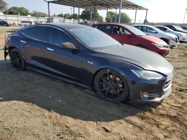 Photo 4 from auction – 2013 TESLA MODEL S with VIN 5YJSA1DP3DFP07667