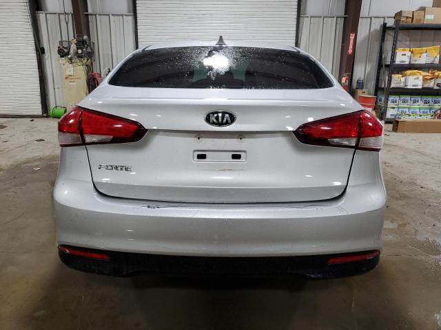 Photo 6 from auction – 2017 KIA FORTE LX with VIN 3KPFK4A76HE091673