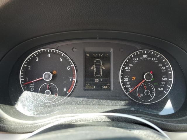 Photo 9 from auction – 2012 VOLKSWAGEN PASSAT SE with VIN 1VWBH7A32CC050563