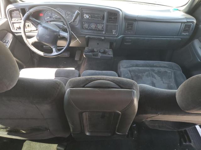 Photo 8 from auction – 2000 CHEVROLET SILVERADO with VIN 1GCEC19T6YZ211646