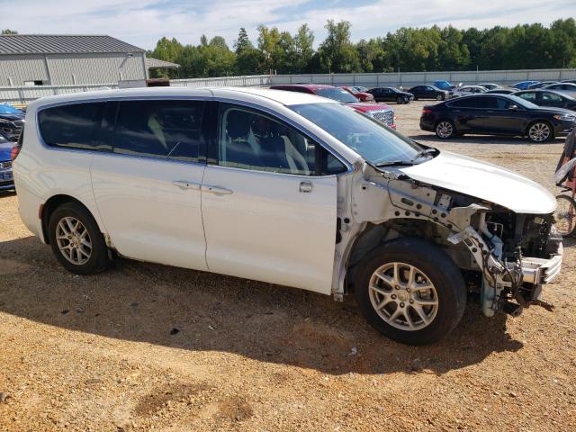 Photo 4 from auction – 2017 CHRYSLER PACIFICA T with VIN 2C4RC1DGXHR703991