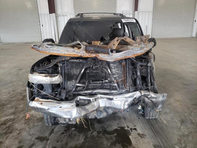 Photo 5 from auction – 2005 CHEVROLET SUBURBAN K with VIN 3GNFK16Z95G195252