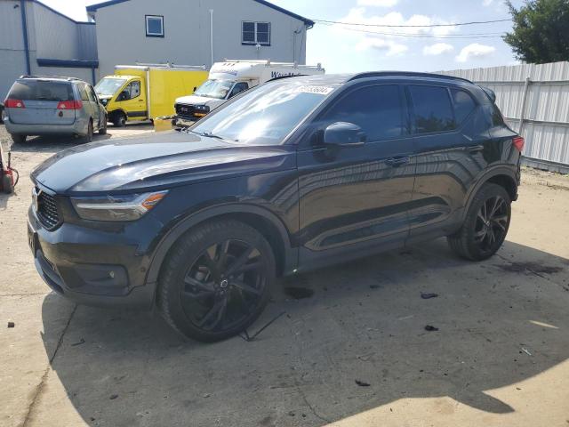 Photo 1 from auction – 2019 VOLVO XC40 T4 R- with VIN YV4AC2HM5K2045504