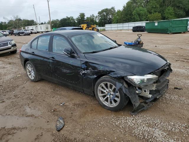 صورة رقم 4 من المزاد - 2016 BMW 320 I مع VIN WBA8E1G59GNT37630