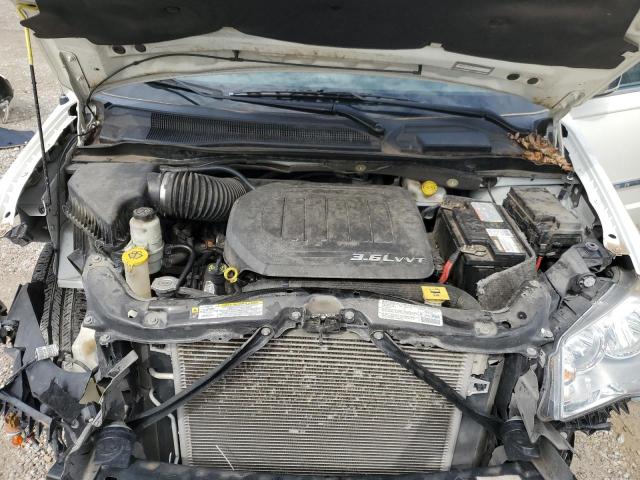 Photo 12 from auction – 2013 CHRYSLER TOWN & COU with VIN 2C4RC1CG4DR531422