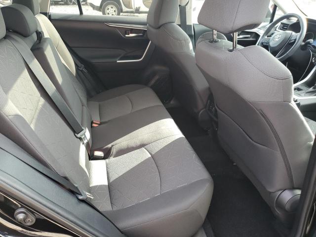 Photo 11 from auction – 2021 TOYOTA RAV4 XLE with VIN 2T3W1RFV5MC117106