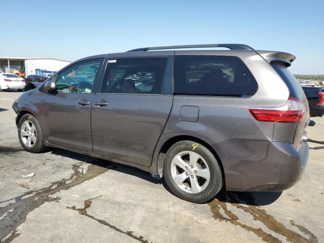 Photo 2 from auction – 2015 TOYOTA SIENNA LE with VIN 5TDKK3DC6FS591997