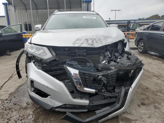 Photo 5 from auction – 2018 NISSAN ROGUE S with VIN JN8AT2MT3JW485832