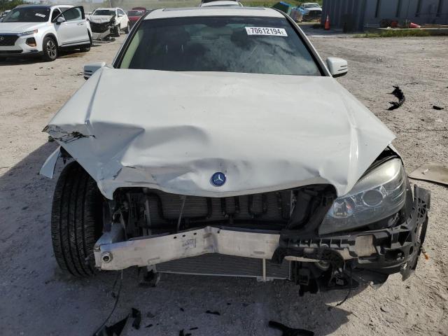 Photo 5 from auction – 2011 MERCEDES-BENZ C 300 with VIN WDDGF5EB0BA457219