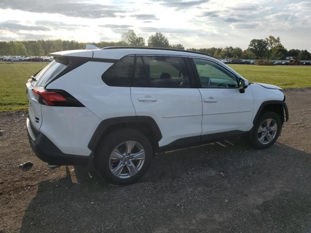 Photo 3 from auction – 2023 TOYOTA RAV4 XLE with VIN 2T3P1RFV2PW360279
