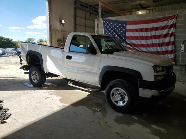 Photo 4 from auction – 2005 CHEVROLET SILVERADO with VIN 1GCHC24U25E246786