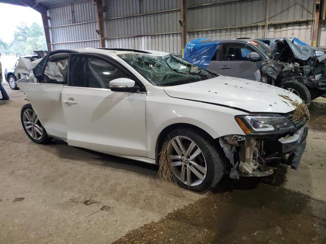 Photo 4 from auction – 2015 VOLKSWAGEN JETTA SEL with VIN 3VWL07AJ5FM320723