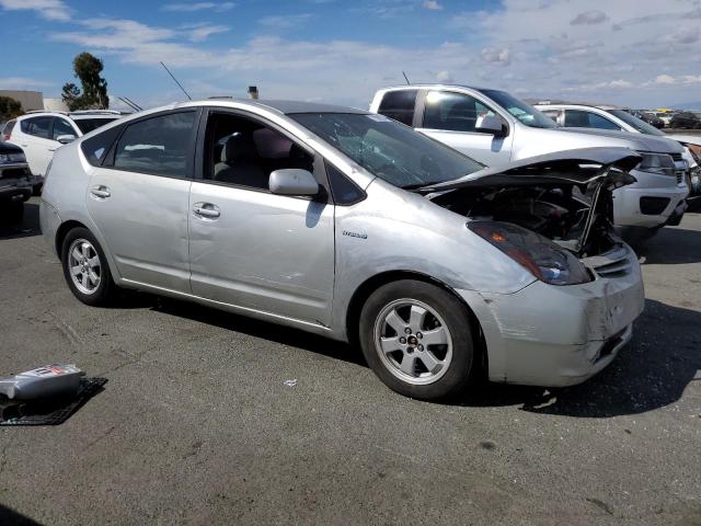 Photo 4 from auction – 2005 TOYOTA PRIUS with VIN JTDKB20U953008590