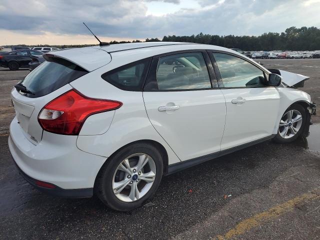 Photo 3 from auction – 2014 FORD FOCUS SE with VIN 1FADP3K24EL435502