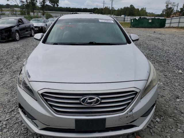 Photo 5 from auction – 2017 HYUNDAI SONATA SE with VIN 5NPE24AF8HH492771