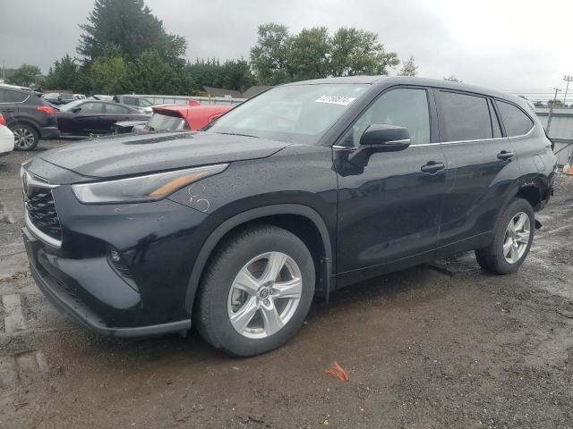 TOYOTA HIGHLANDER 2024 with VIN 5TDKDRBH4RS556665 - Photo from auction