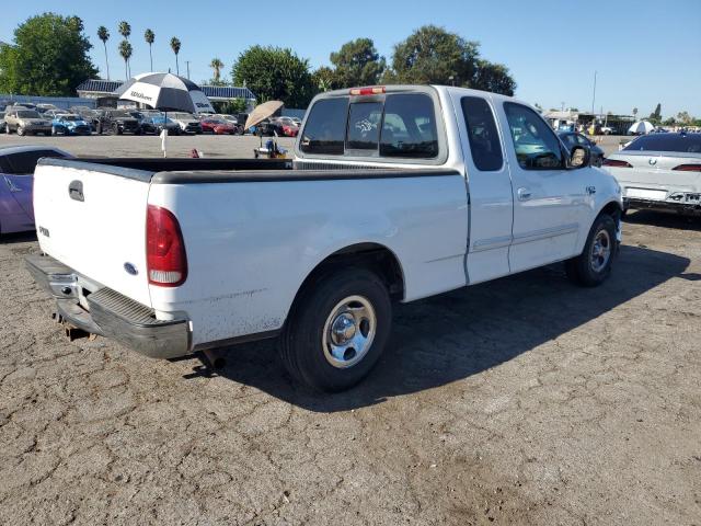 Photo 3 from auction – 2003 FORD F150 with VIN 2FTRX17L63CA67921