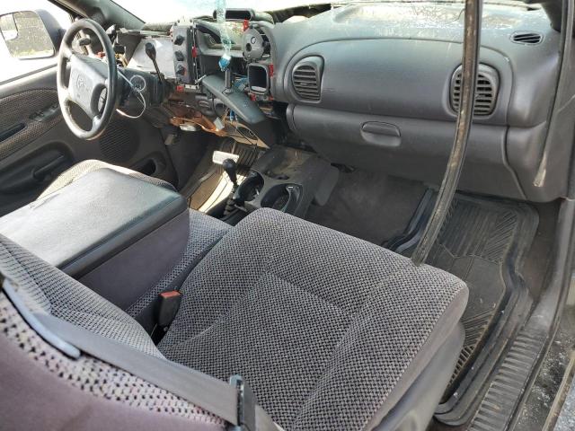 Photo 8 from auction – 2000 DODGE RAM 2500 with VIN 3B7KF2364YG141972