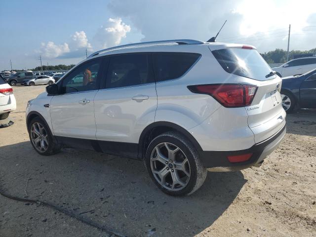 Photo 2 from auction – 2019 FORD ESCAPE TIT with VIN 1FMCU0J99KUB21034
