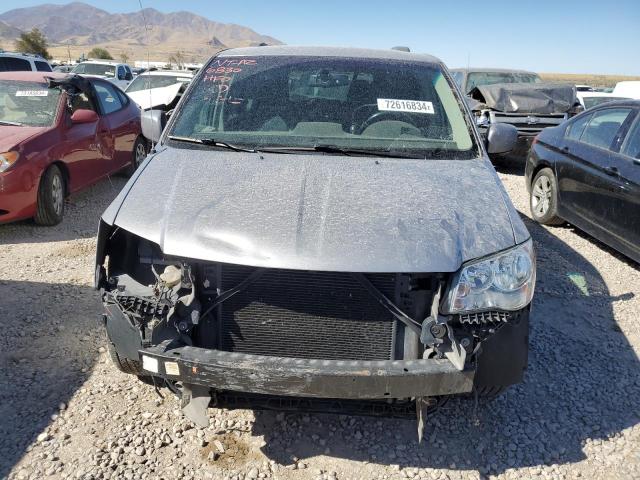 Photo 5 from auction – 2016 CHRYSLER TOWN & COU with VIN 2C4RC1BG2GR186803
