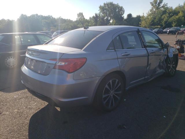 Photo 3 from auction – 2013 CHRYSLER 200 TOURIN with VIN 1C3CCBBB5DN593267