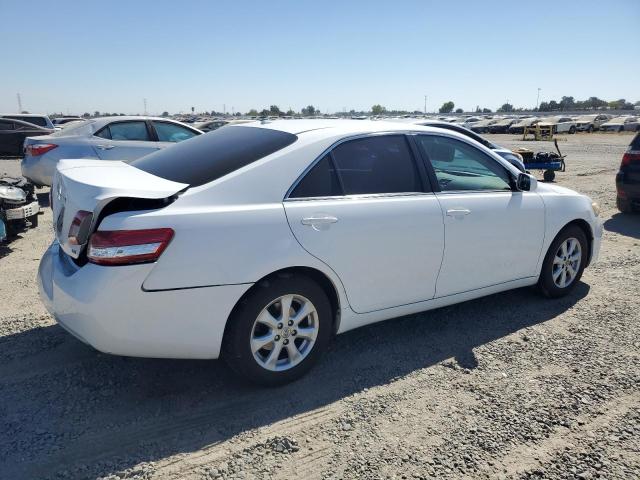 Photo 3 from auction – 2011 TOYOTA CAMRY BASE with VIN 4T4BF3EK7BR168136