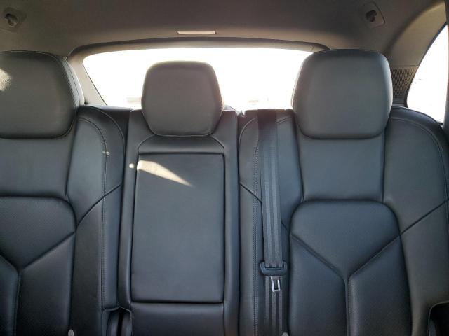 Photo 10 from auction – 2011 PORSCHE CAYENNE S with VIN WP1AB2A23BLA50238