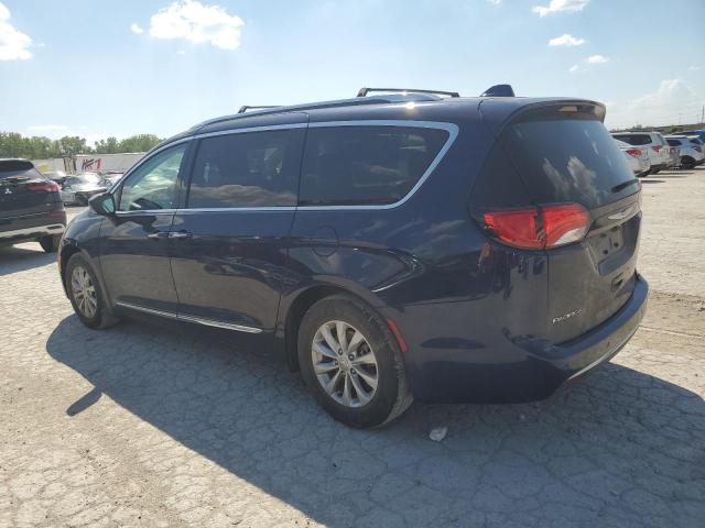 Фото 2 с аукциона – 2018 CHRYSLER PACIFICA T с VIN 2C4RC1EG4JR248138