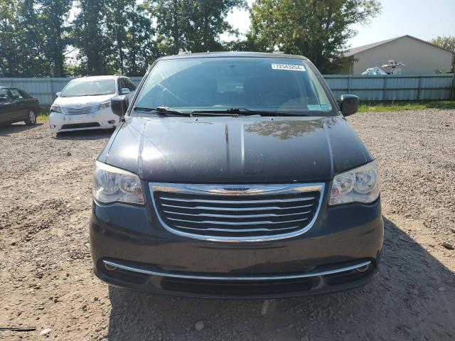 Photo 5 from auction – 2014 CHRYSLER TOWN & COU with VIN 2C4RC1BG0ER468287