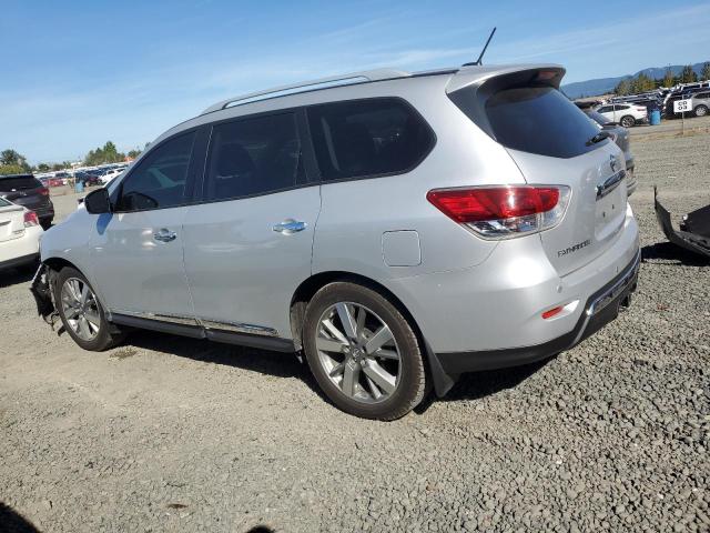 Photo 2 from auction – 2013 NISSAN PATHFINDER with VIN 5N1AR2MM9DC616279