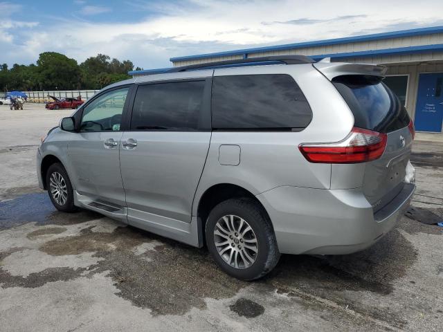 Photo 2 from auction – 2020 TOYOTA SIENNA XLE with VIN 5TDYZ3DC2LS070616
