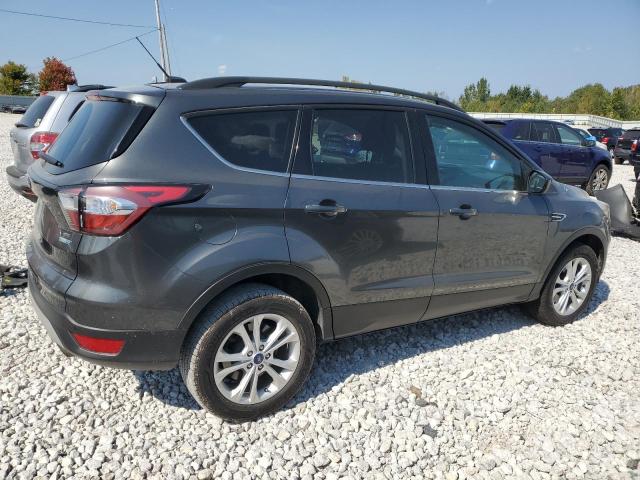 Photo 3 from auction – 2017 FORD ESCAPE SE with VIN 1FMCU9GD4HUA68123