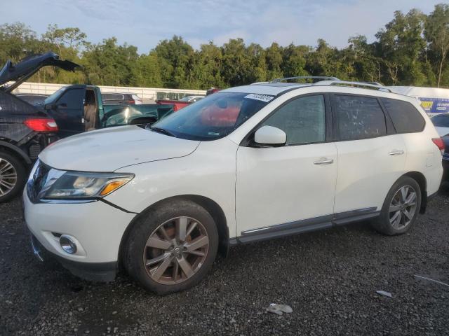 NISSAN PATHFINDER 2015 with VIN 5N1AR2MM5FC637813 - Photo from auction