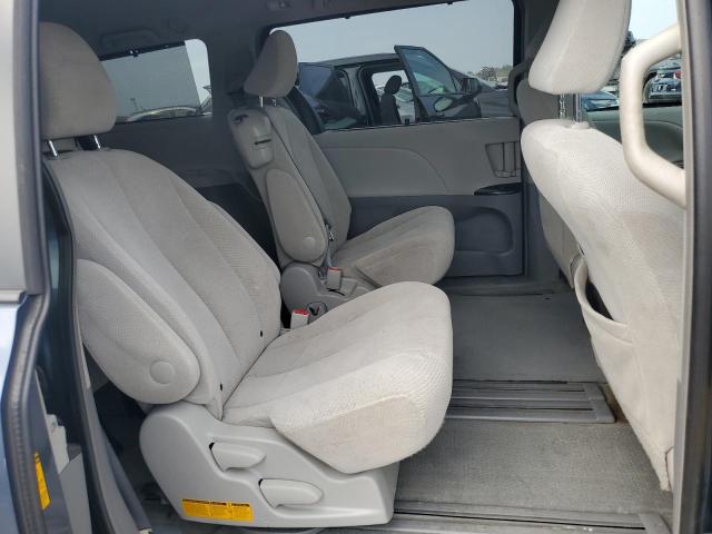 Photo 11 from auction – 2013 TOYOTA SIENNA LE with VIN 5TDKK3DC1DS390960
