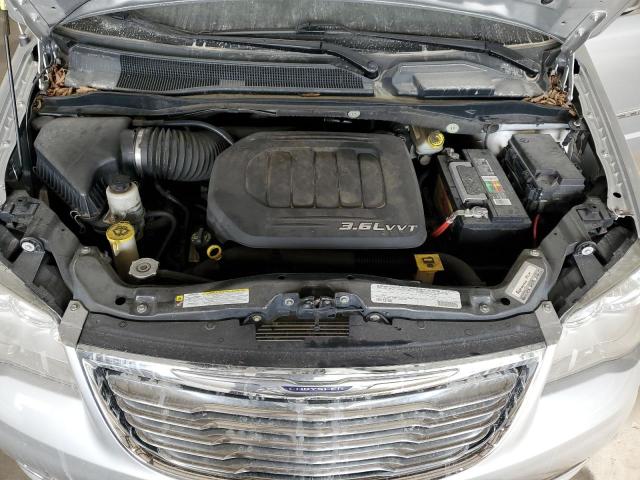 Photo 12 from auction – 2011 CHRYSLER TOWN & COU with VIN 2A4RR8DG4BR659432