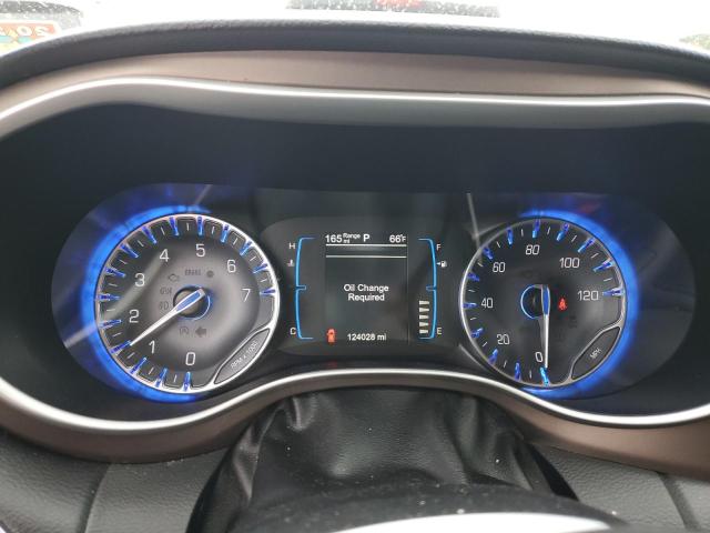 Photo 9 from auction – 2017 CHRYSLER PACIFICA T with VIN 2C4RC1BGXHR691957