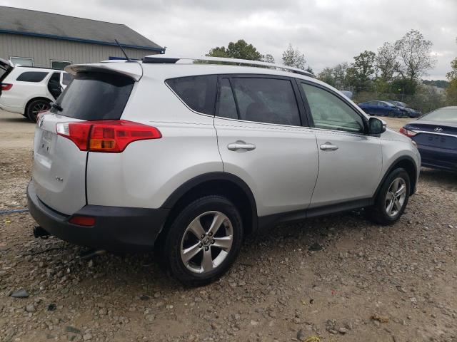 Photo 3 from auction – 2015 TOYOTA RAV4 XLE with VIN JTMWFREV8FD048784