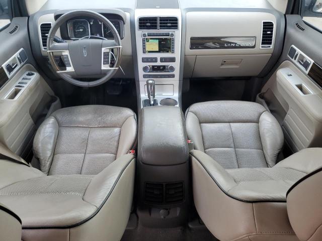 Photo 8 from auction – 2009 LINCOLN MKX with VIN 2LMDU88C59BJ05972