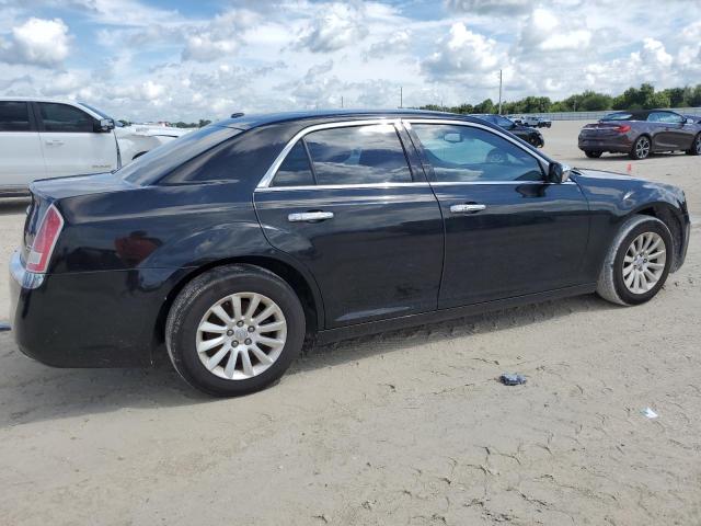 Photo 3 from auction – 2013 CHRYSLER 300 with VIN 2C3CCAAG8DH572669