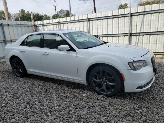 Photo 4 from auction – 2023 CHRYSLER 300 S with VIN 2C3CCABG9PH577379