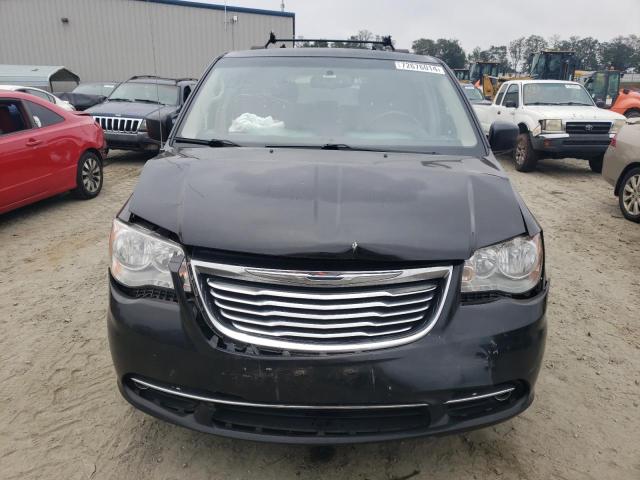 Photo 5 from auction – 2016 CHRYSLER TOWN & COU with VIN 2C4RC1BG9GR213026